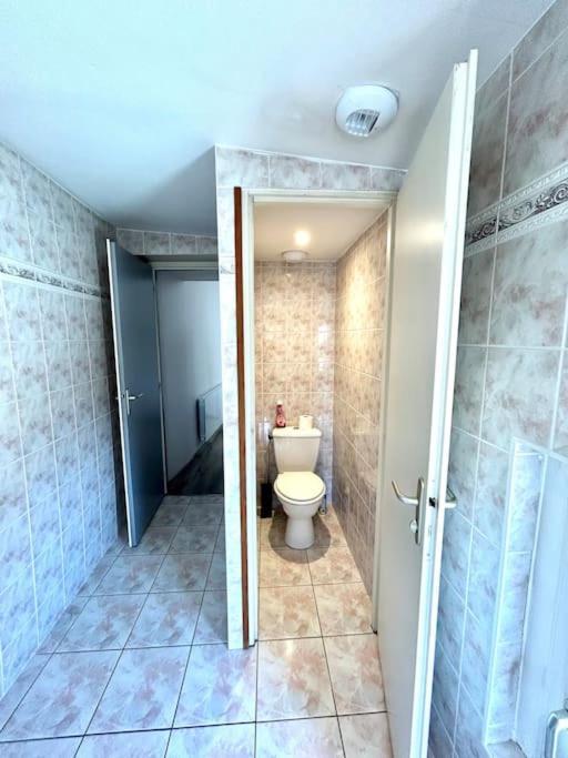 Charmant Studio De 50 M2 Шомон Екстериор снимка